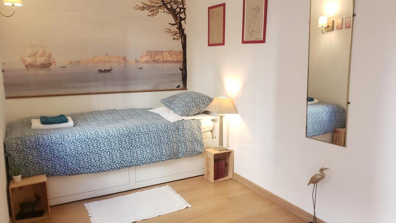 Accommodatie bij particulieren Maison Pour Vous - Tinyhouse Center Of - Insolite #macabaneaparis *
